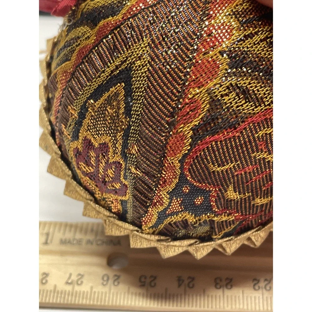 Vintage Gold Floral Red‎ Black Christmas Ornament Abstract Handmade Bows Read